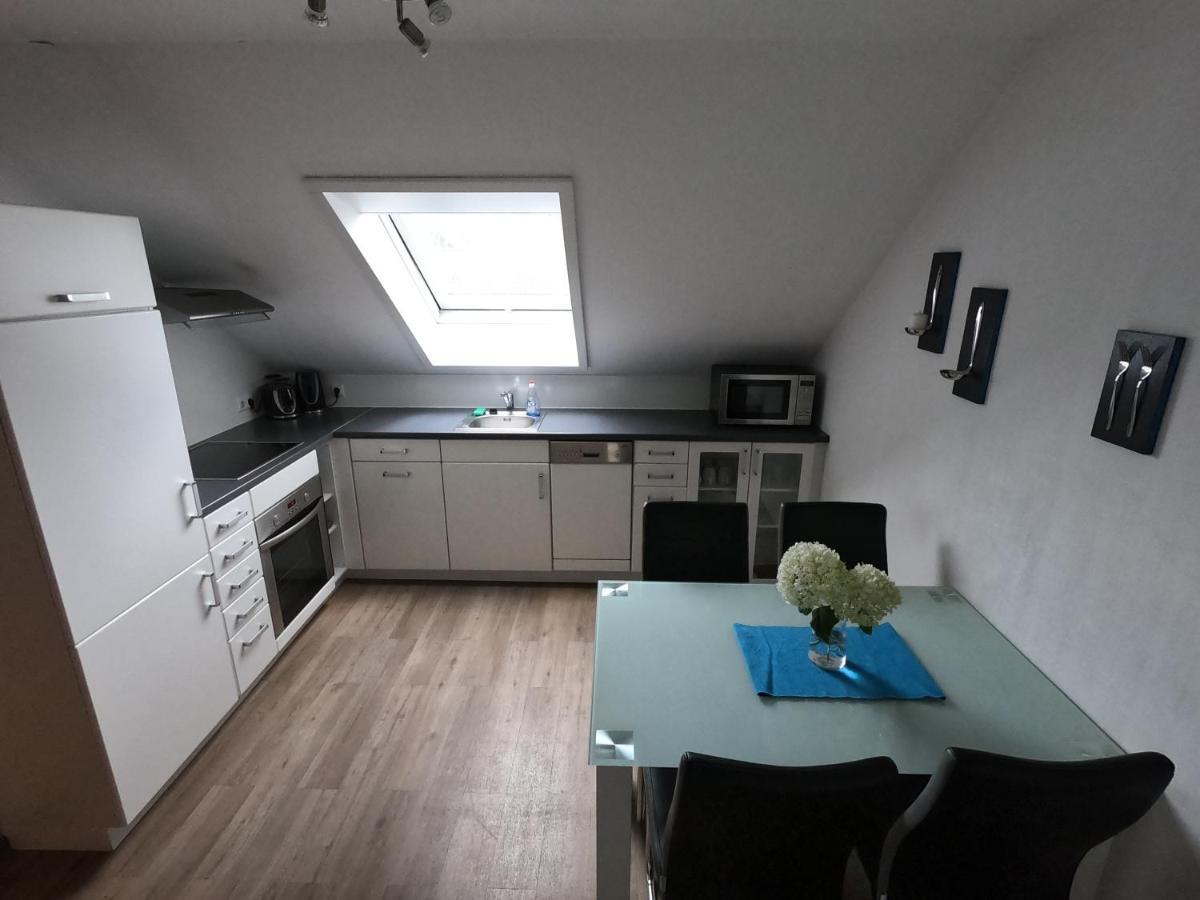 Moderne Ferienwohnung In Durmersheim 2 Zi, Naehe Rhein Und Messe Ka Exterior photo